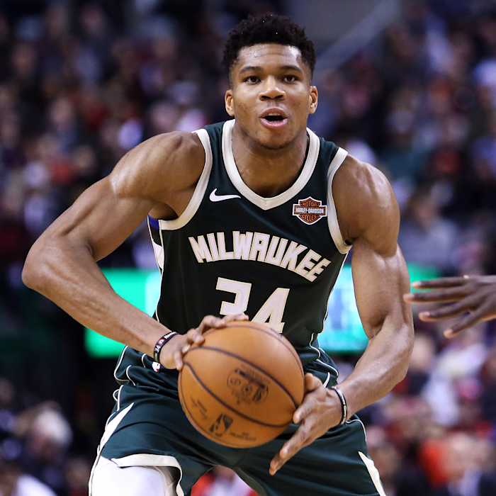 GIANNIS.jpg